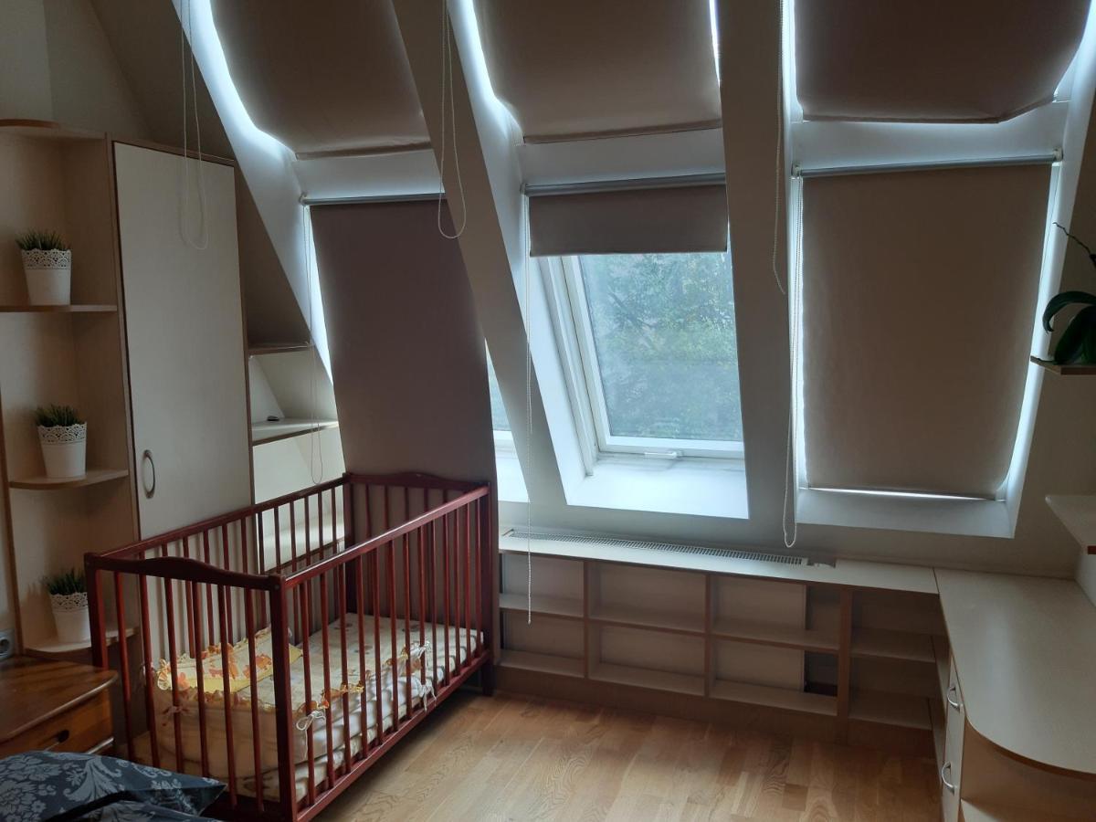 Kungu 25 Oldtown & Free Parking Apartment Riga Exterior photo